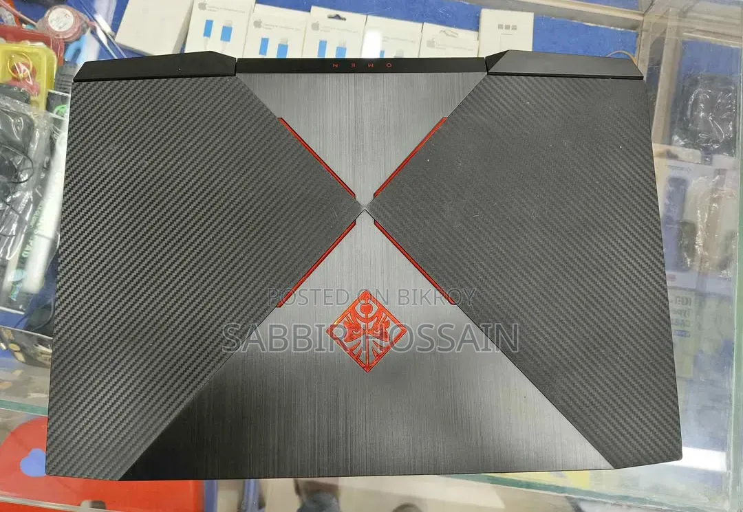 Laptop HP Omen 17t 16GB Intel Core I7 HDD+SSD 1T