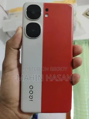 iQOO 256 GB