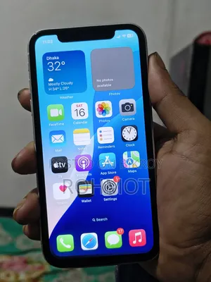 Apple iPhone XR 128 GB White