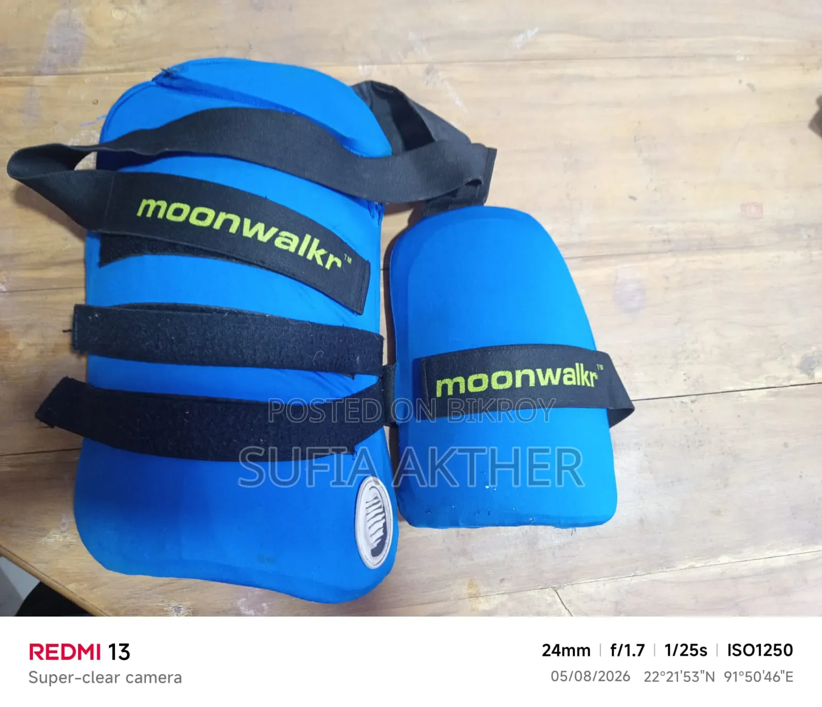 Affordable Cricket Accessories for All Players. 6 Items.