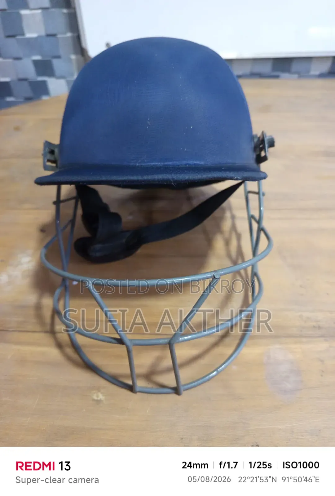 Affordable Cricket Accessories for All Players. 6 Items.