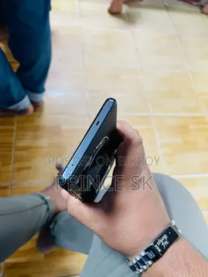 ওয়ানপ্লাস ১২ ২৫৬ জিবি ব্ল্যাক