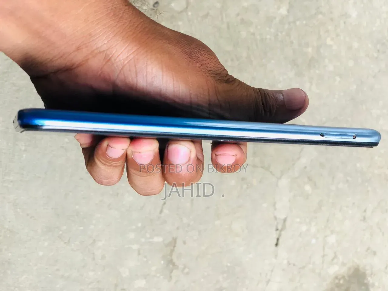 ইনফিনিক্স হট ১২ প্লে ৬৪ জিবি ব্লু