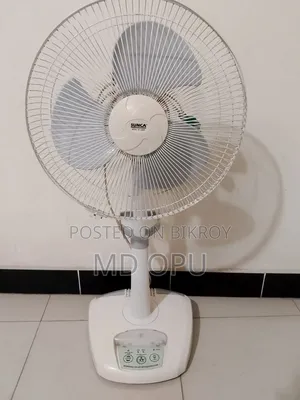 চার্জার টেবিল ফ্যান