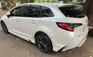 Toyota Corolla 2020 Pearl