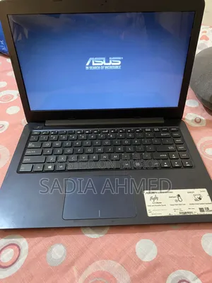 Laptop Asus X402CA 4GB AMD Ryzen 5 SSD 4T