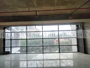 ধানমন্ডিতে আধুনিক ৩য় তলায় ৩৪০০ বর্গফুটের কমার্শিয়াল স্পেস ভাড়া হবে
