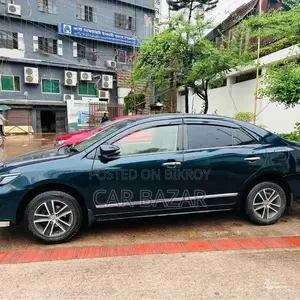 Toyota Premio 1.5 Front-Wheel Drive 2012 Black