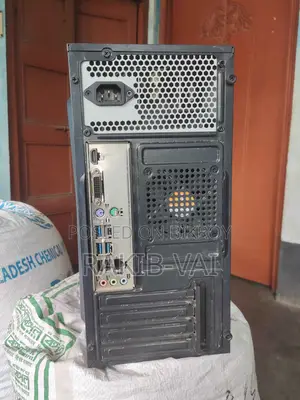 Desktop Computer MSI Model 16GB AMD Ryzen 3 SSD 500GB
