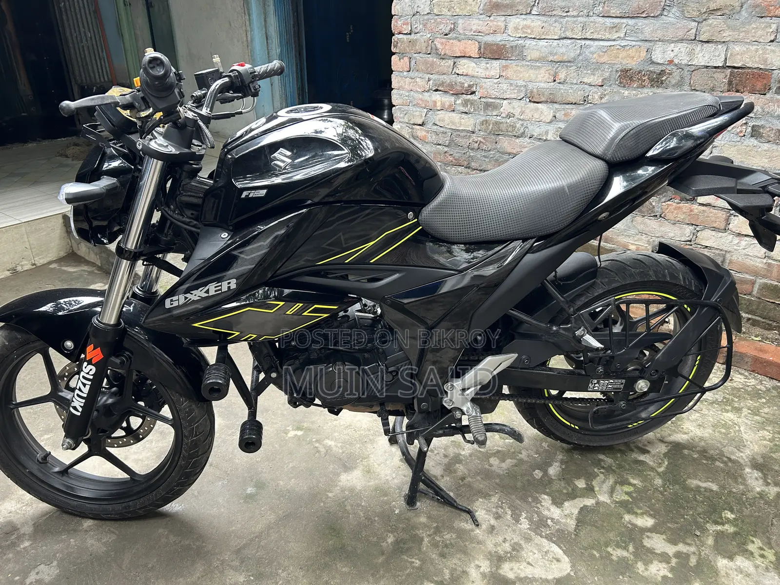 Suzuki Gixxer Fi ABS 2025 Black
