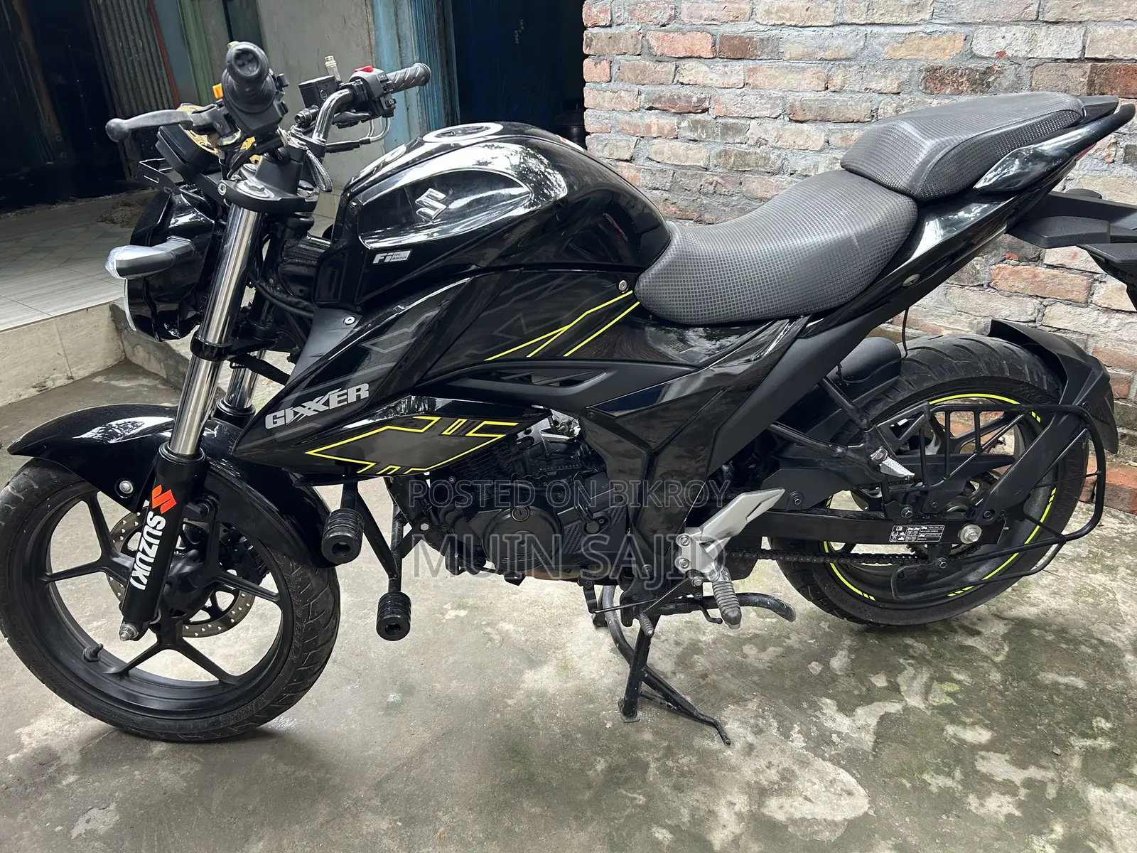 Suzuki Gixxer Fi ABS 2025 Black