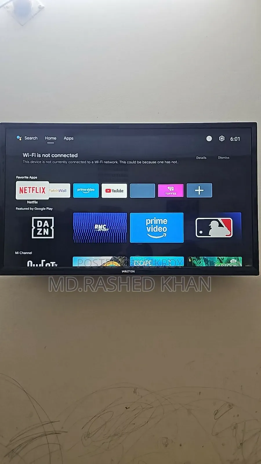 Walton 32" TV and Mi Stick