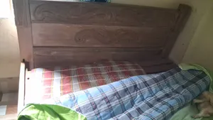 Old Bed sell