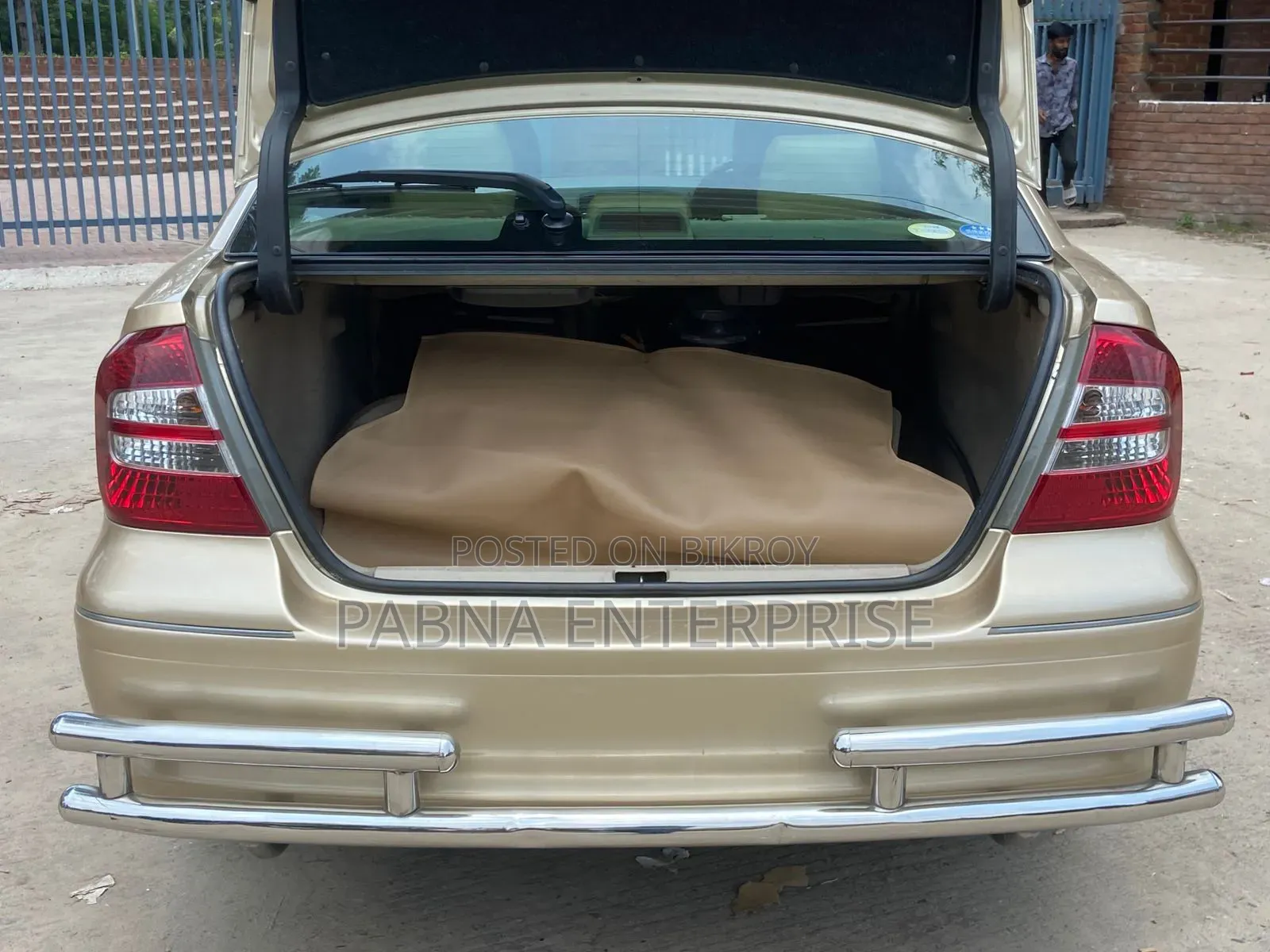 Toyota Premio 2006 Gold