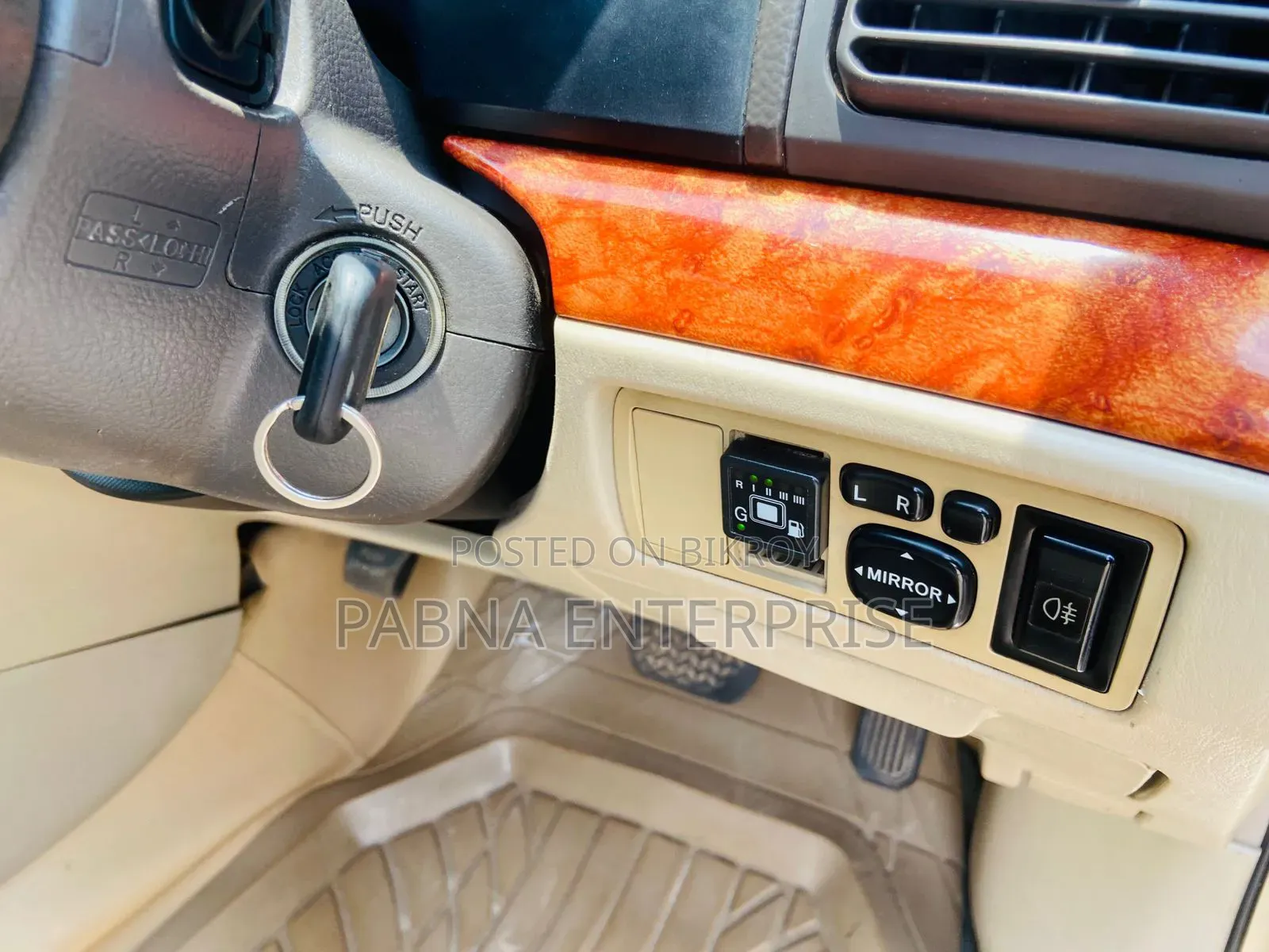 Toyota Premio 2006 Gold
