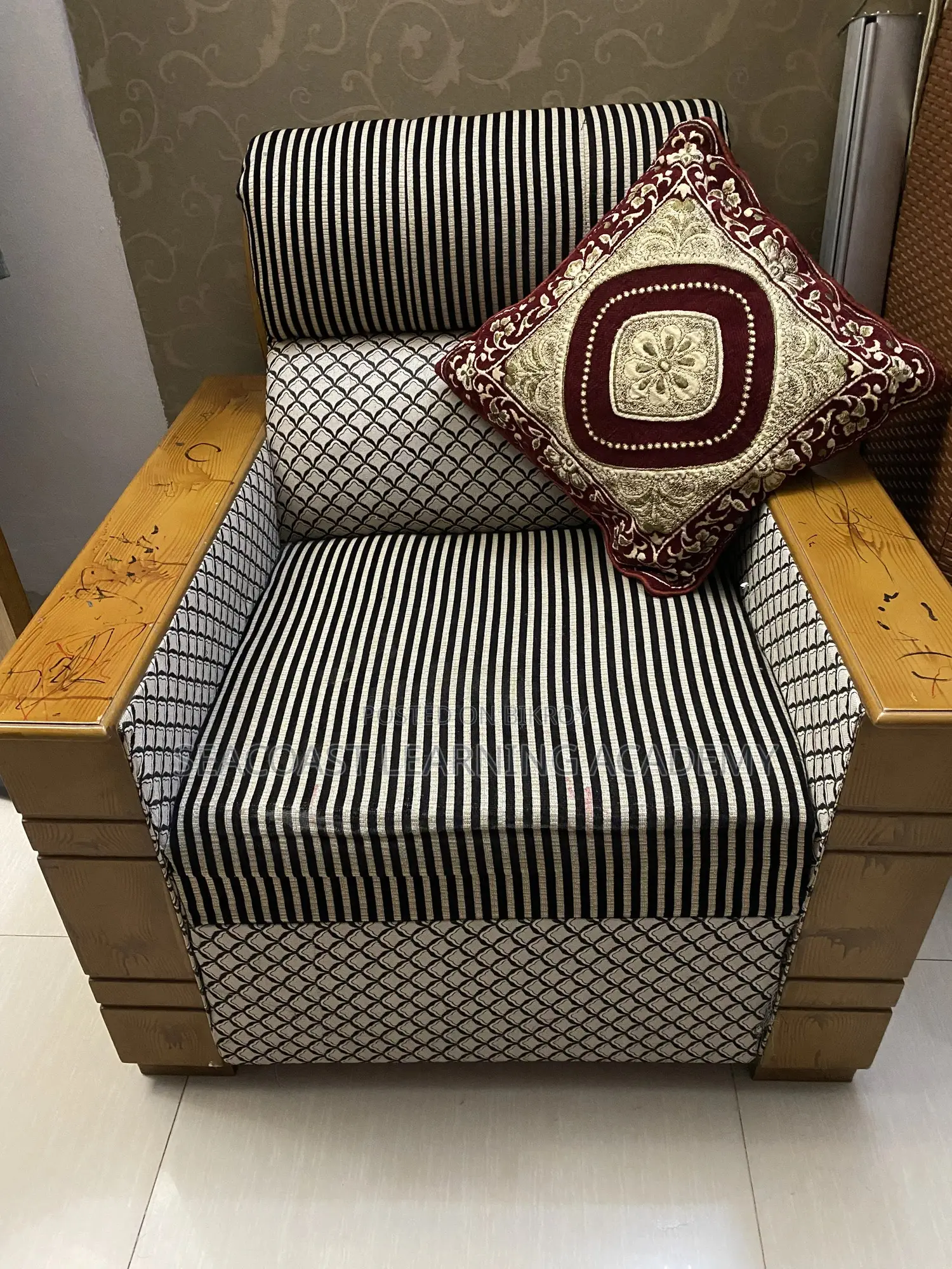 Sofa Set for Sale (2+2+1)
