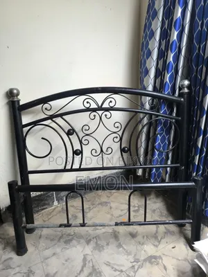 বাসা পরিবর্তনের কারণে স্টিল খাট বিক্রি হবে