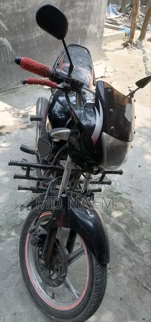 Walton Cruize 2018 Black