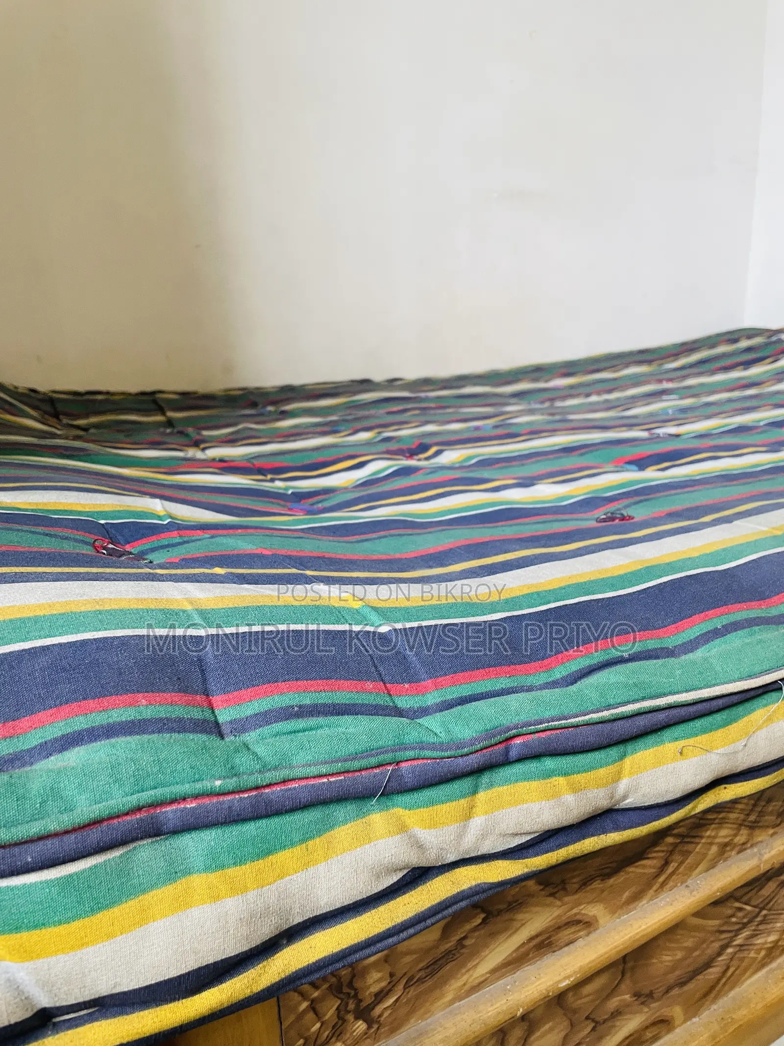Semi-Double Bed + Mattress | No Issues