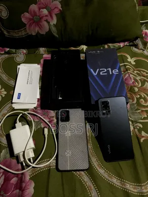 Vivo V21e 128 GB Blue