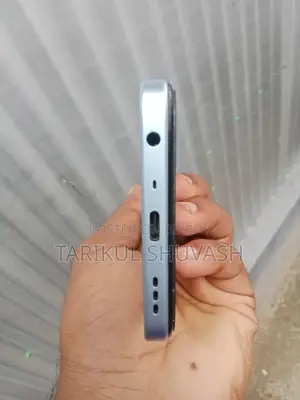 Oppo A18 128 GB Blue