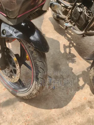 Suzuki Gixxer SF FI 2023 Orange