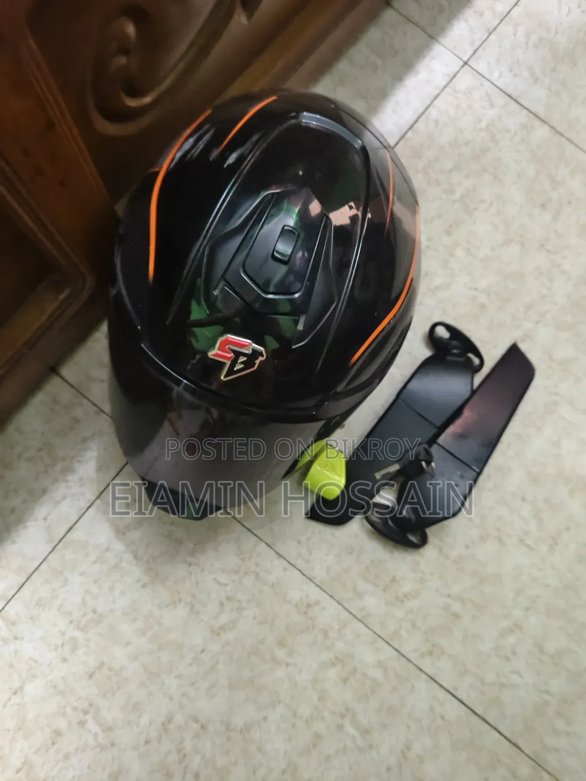 বাইক এর আনুষাঙ্গিক জিনিস পত্র বিক্রয়