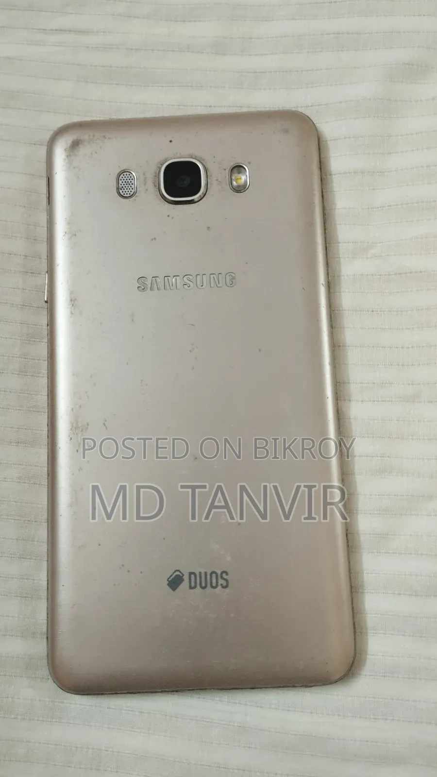 Samsung Galaxy J7 16 GB Gold