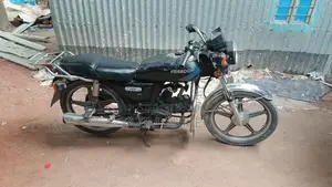 Hero Eco 100 2000 Black