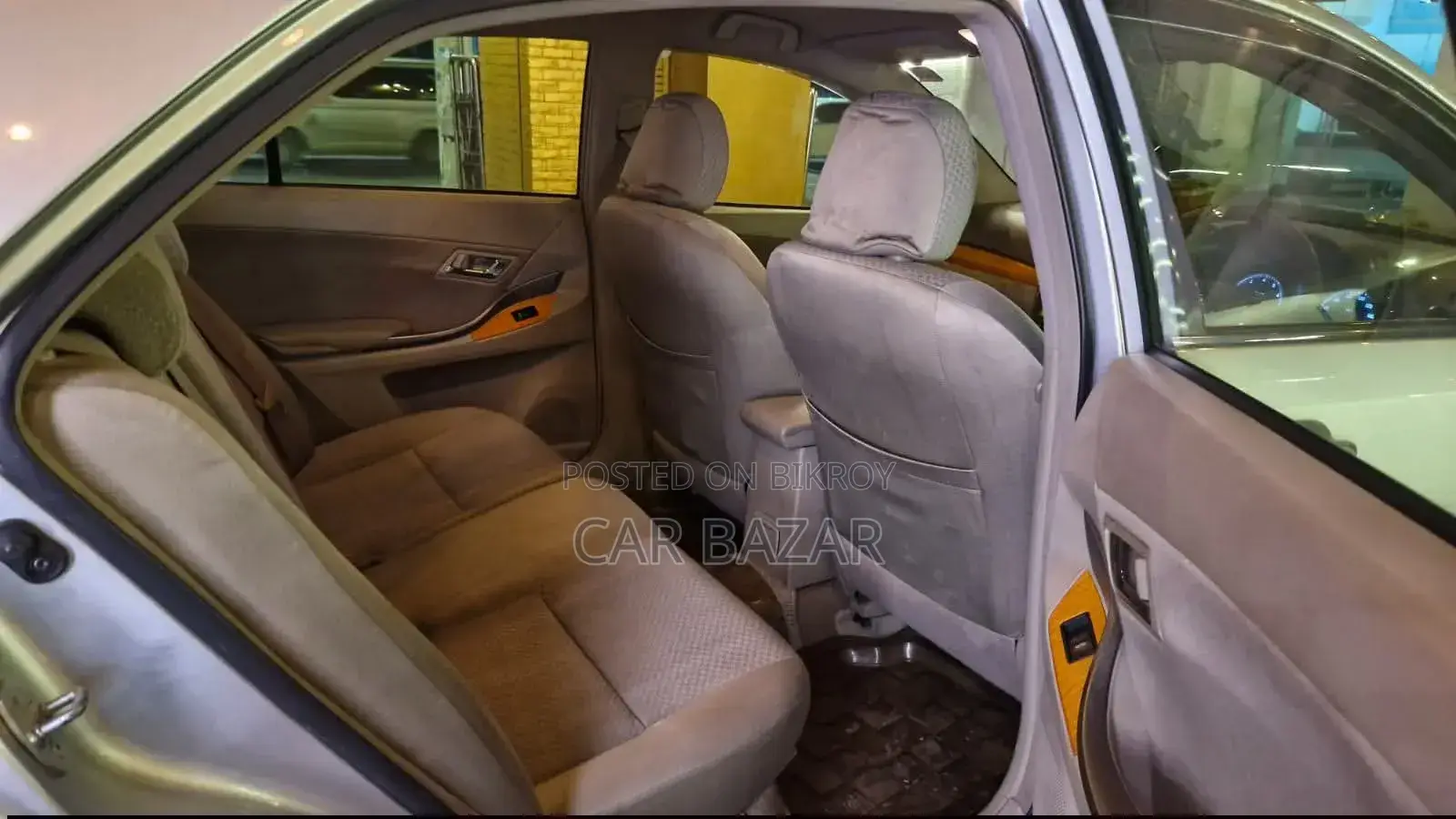 Toyota Premio 1.5 Front-Wheel Drive 2007 Silver