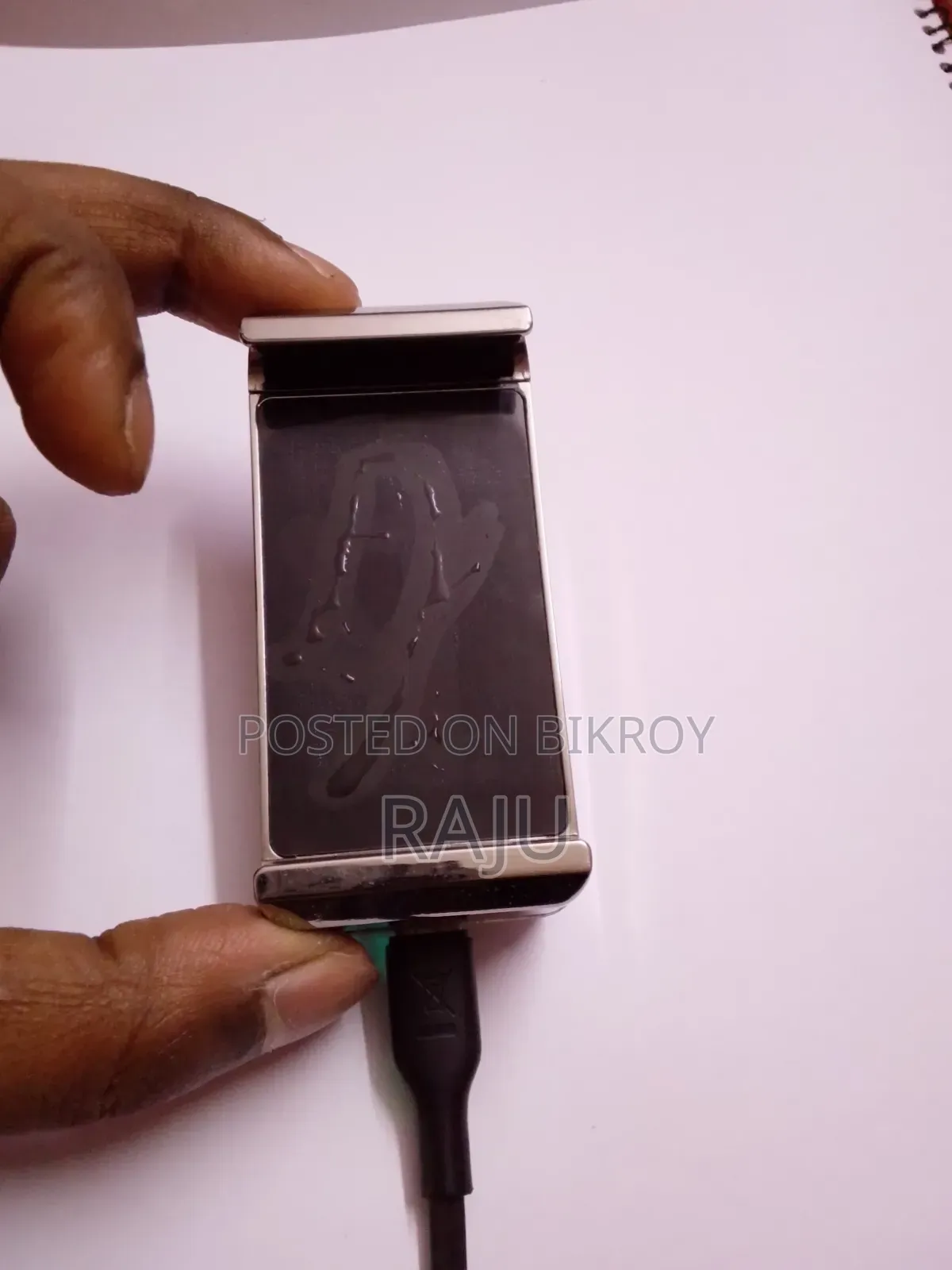 Rock-I100 Mobile Phone Cooler Almost New (Unused) | Semiconductor Chip |