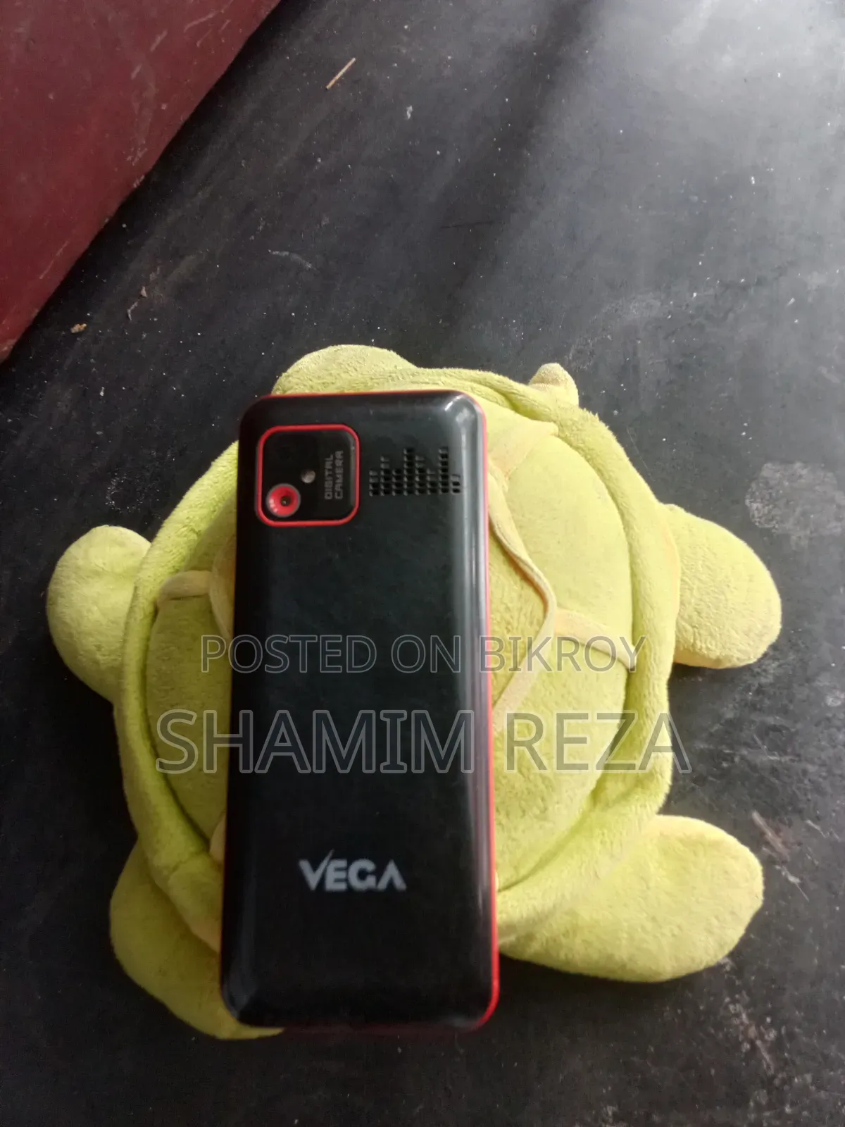 Mobile Phone 8 GB Black