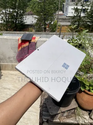 ল্যাপটপ মাইক্রোসফট সারফেস প্রো ৫ ৮জিবি ইন্টেল কোর আই৫ এসএসডি ২৫৬জিবি