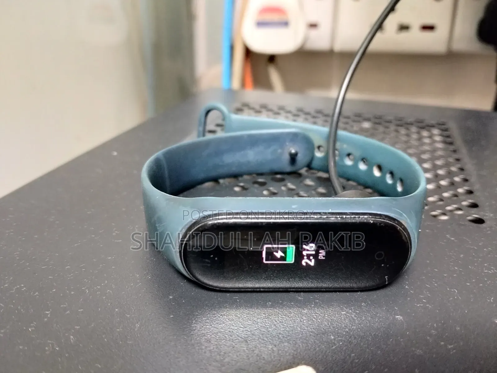 Mi Band খুব ভালো অবস্থায়