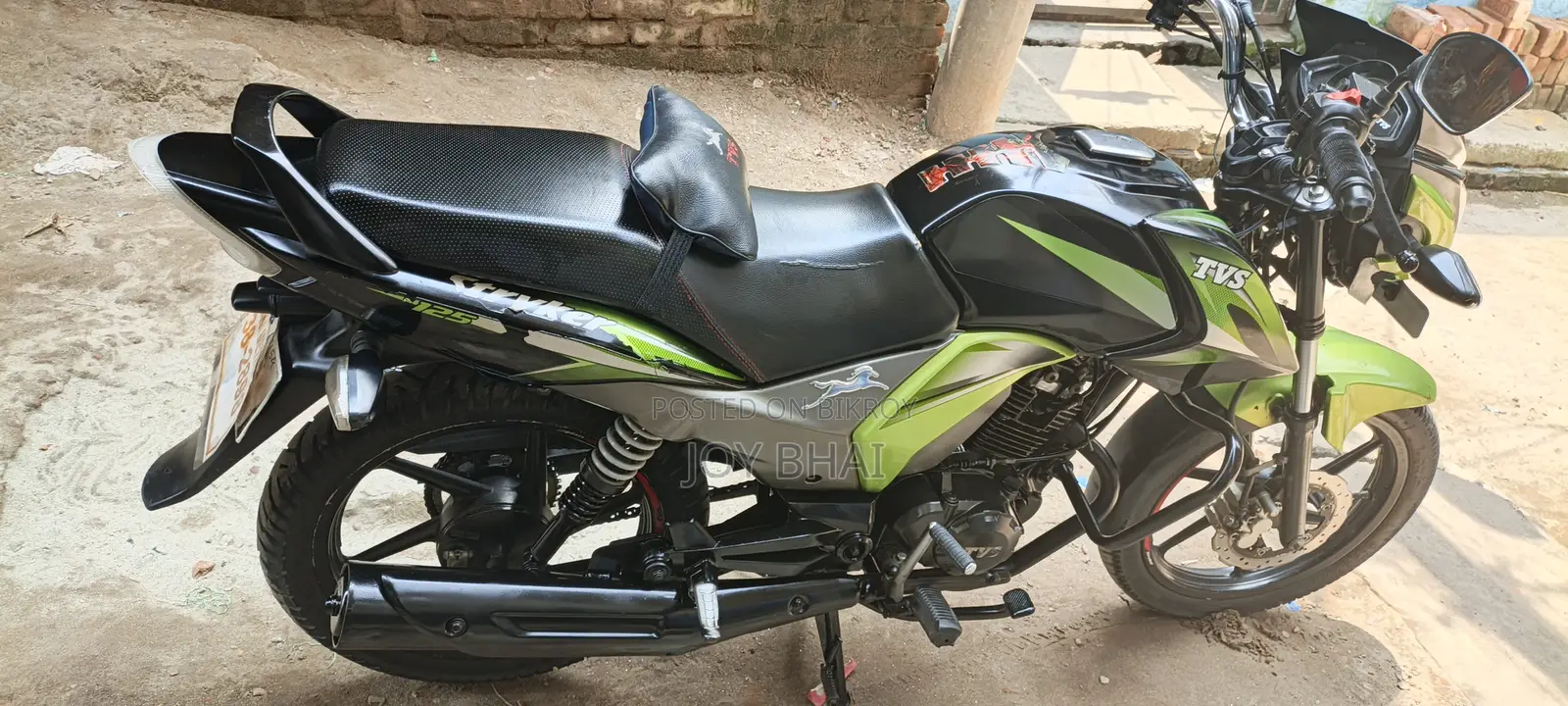TVS Stryker 125 2021 Black