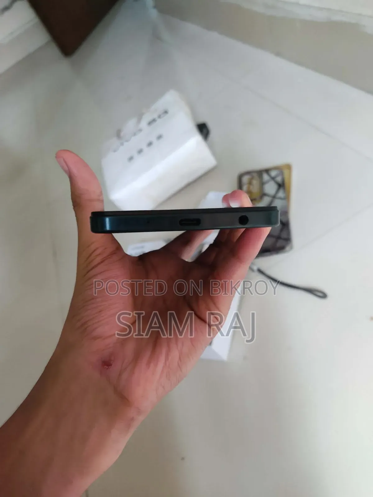 Vivo Y04 64 GB Bronze