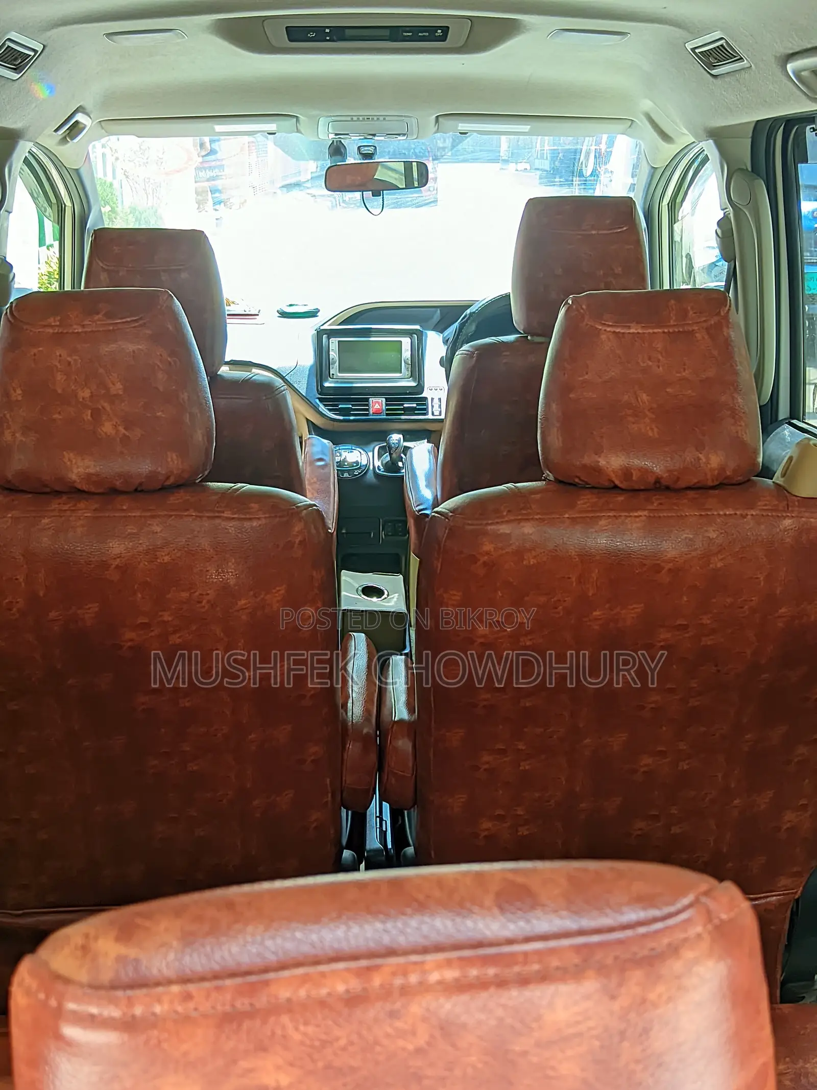 Toyota Noah 1.8 FWD Hybrid (7 Seater) 2014 Pearl