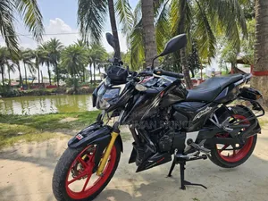 TVS Apache 160 4V 2024 Black