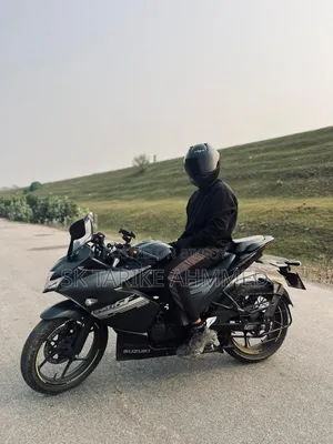 Suzuki Gixxer SF FI 2024 Black