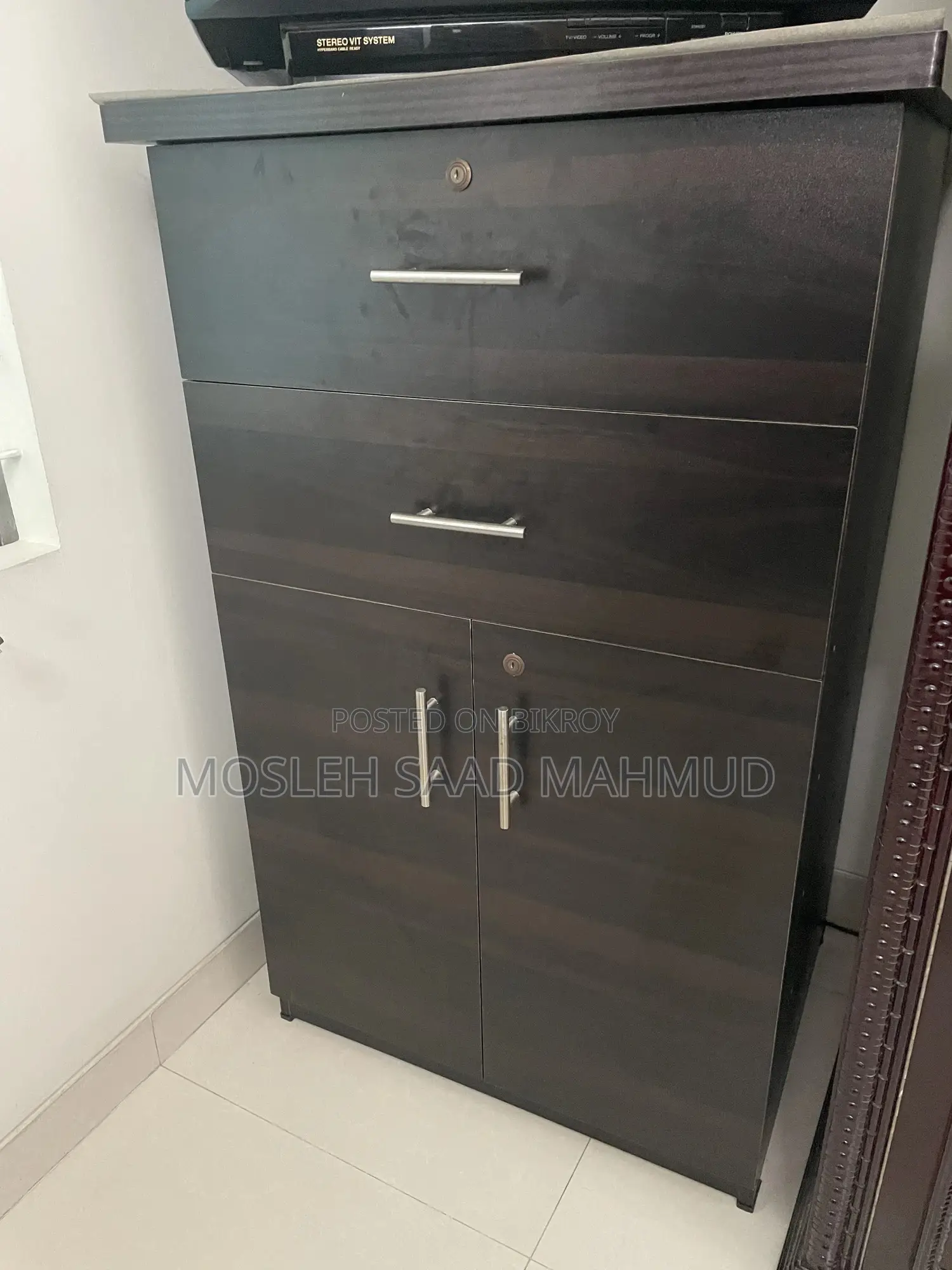 Wardrobe Made of Melamine Laminated Board