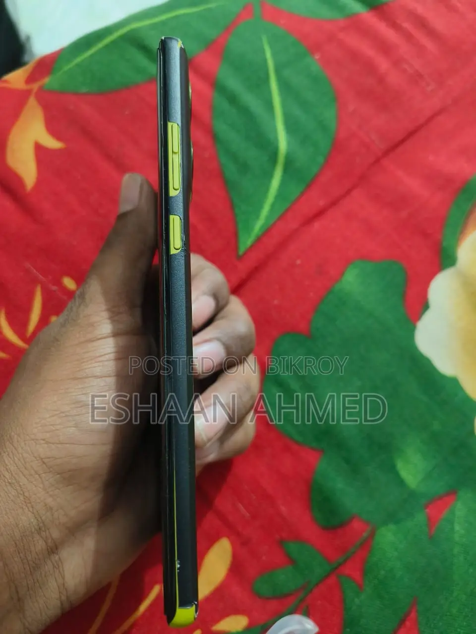 Motorola Moto G85 128 GB Yellow