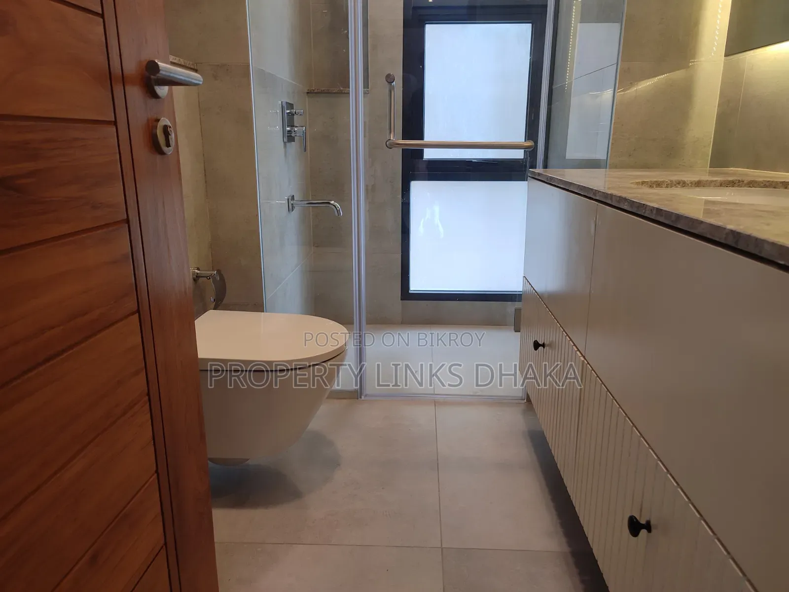 Furnished 4bdrm Apartment in Gulshan for Rent