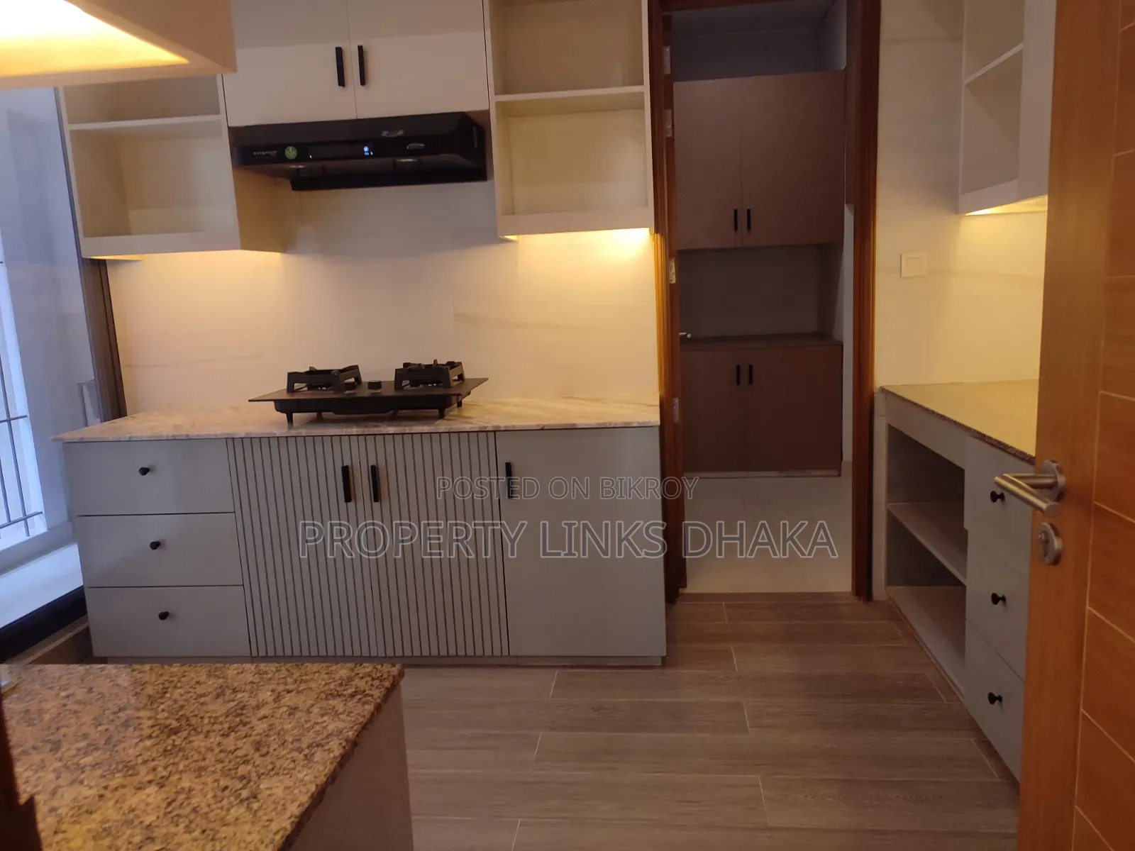 Furnished 4bdrm Apartment in Gulshan for Rent