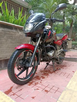 Bajaj Pulsar 150 2015 Red