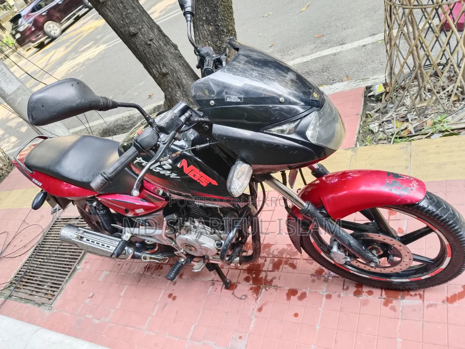 Bajaj Pulsar 150 2015 Red
