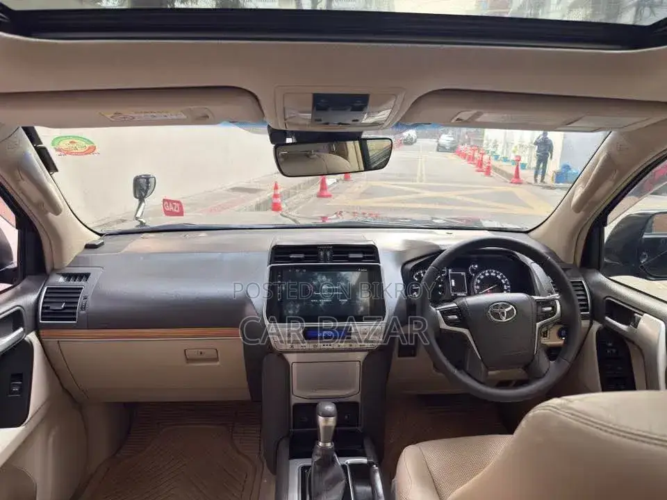 Toyota Land Cruiser Prado 2.7 2017 Black