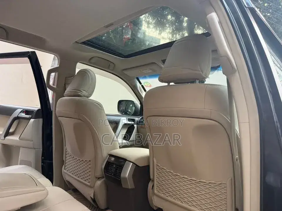 Toyota Land Cruiser Prado 2.7 2017 Black