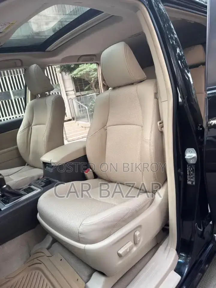 Toyota Land Cruiser Prado 2.7 2017 Black