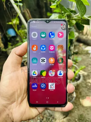 Samsung 64 GB Silver