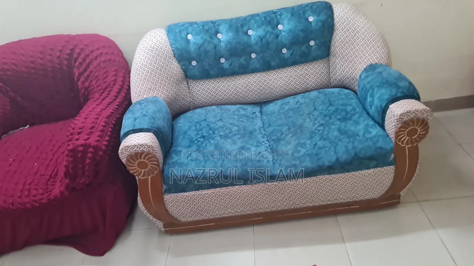 Sofa set like new.
